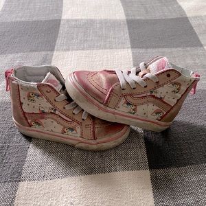 Toddler pink unicorn sk8-hi, high top Vans with zippers